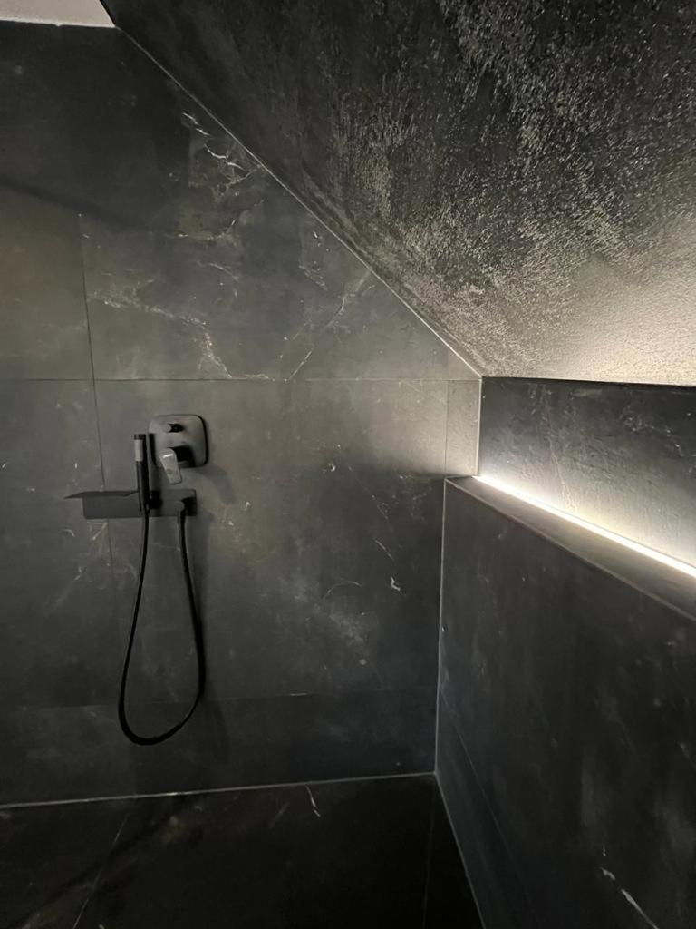 Unique Oldtown Apartment / Loft ニュルンベルク エクステリア 写真