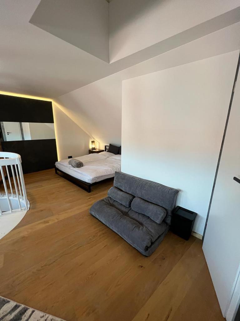Unique Oldtown Apartment / Loft ニュルンベルク エクステリア 写真