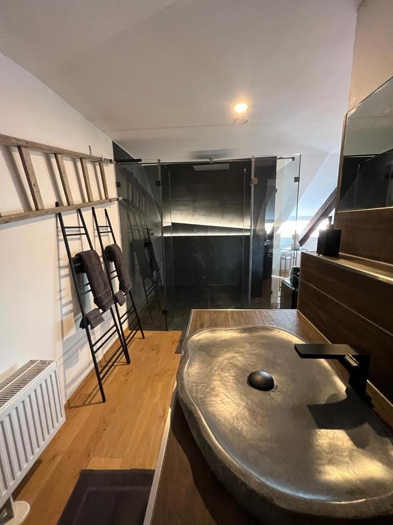 Unique Oldtown Apartment / Loft ニュルンベルク エクステリア 写真